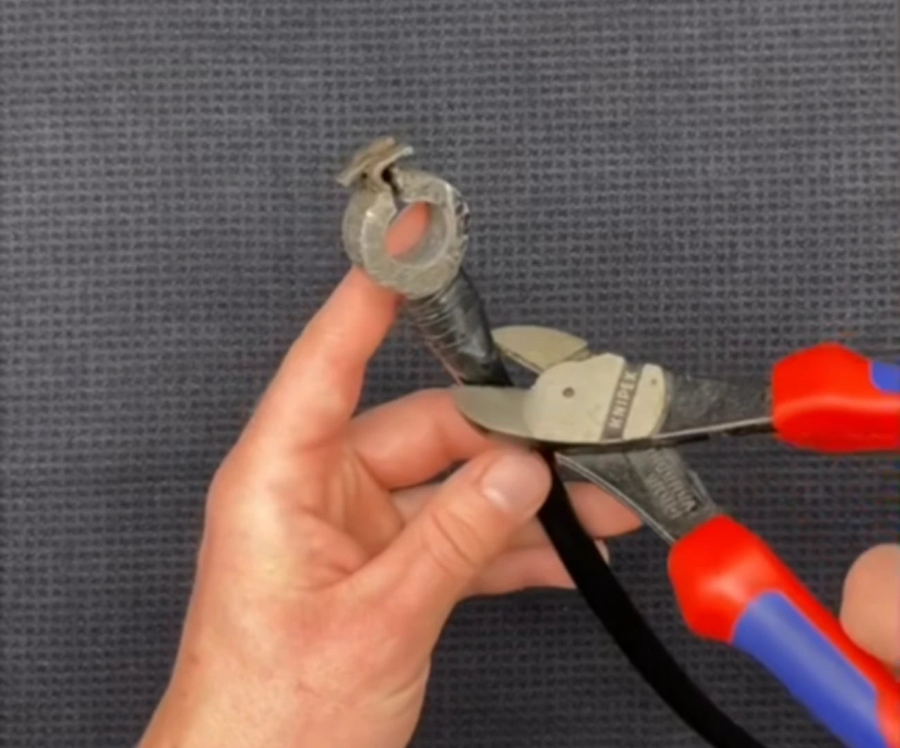 Step 1 - cutting off the old terminal